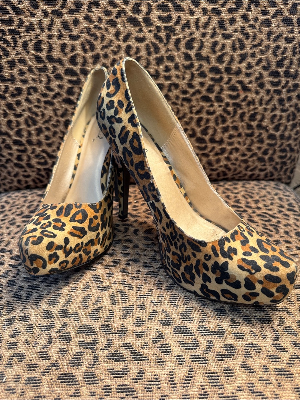 Qupid Leopard Velvet Print Platform Pumps in Tan and Black